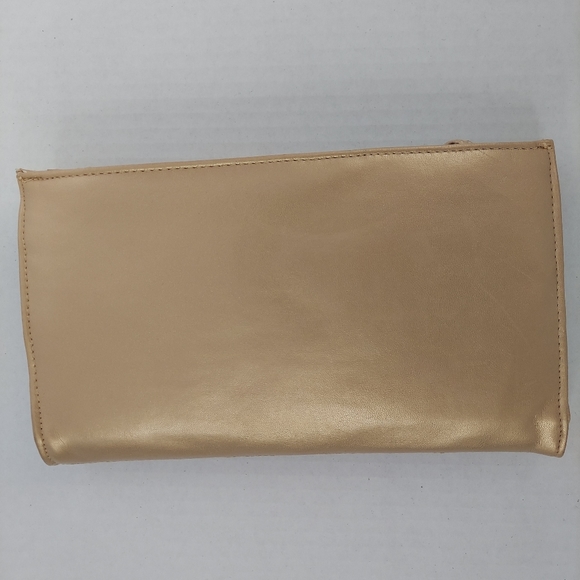 Vintage Bueno Champagne Gold Clutch Bag Price Firm - Picture 2 of 15